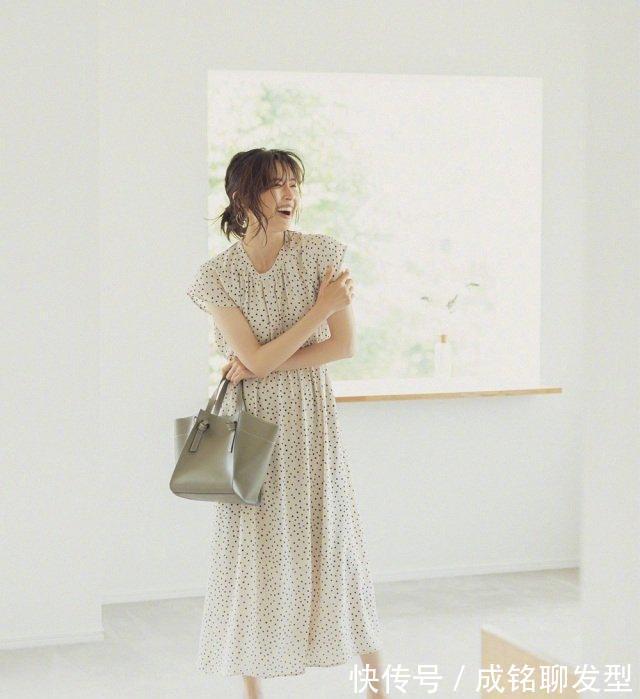 裙装|不会搭配没关系,掌握这几种穿搭技巧,轻松穿出优雅“女神范”