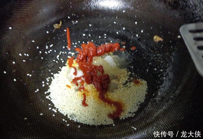 糖醋藕条|看似排骨胜似排骨,酸甜爽口,香脆诱人,让你食欲倍增,3碗不够