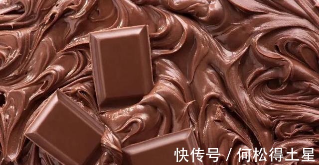 酒心巧克力|经常吃巧克力的你，知道巧克力上的凹槽是干嘛的吗给你涨涨知识！