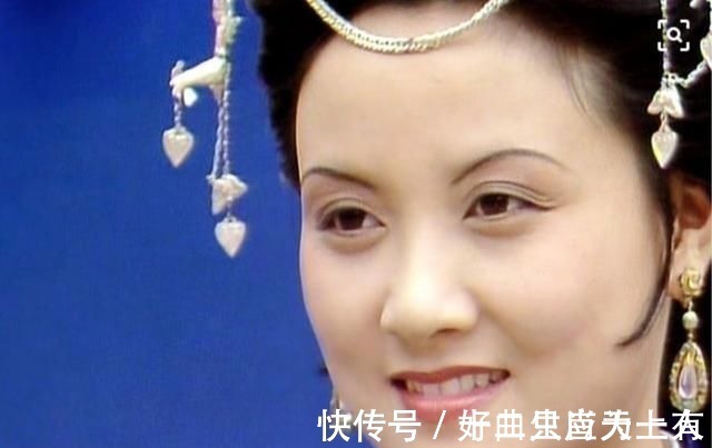 贾府&王熙凤是最该喜欢薛宝钗的人,可是她为何一直袒护林黛玉?