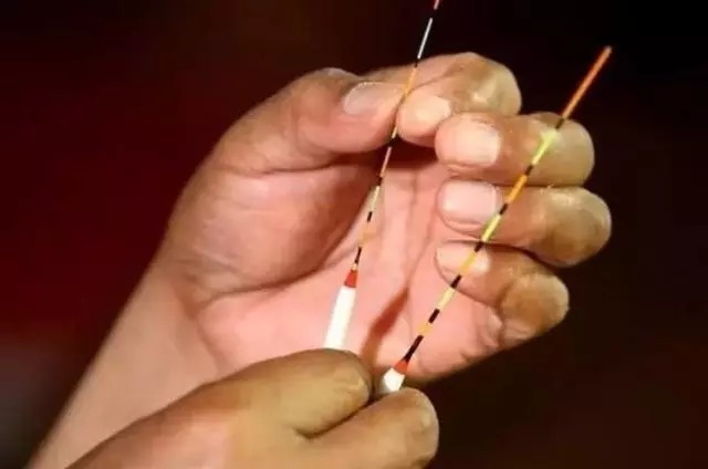 钓鱼时,选用粗尾漂还是细尾漂?老钓手:至少一半钓鱼人用错了