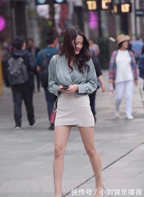 短裙|有一种优雅来自短裙,用心搭配就能提升你的外在美