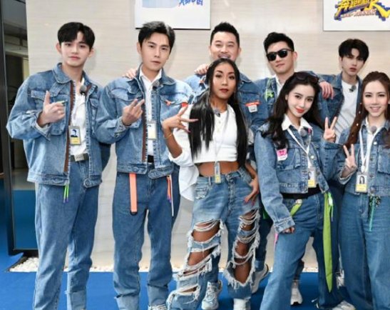 雷佳音、邓伦、黄明昊、王迅、郑恺、baby