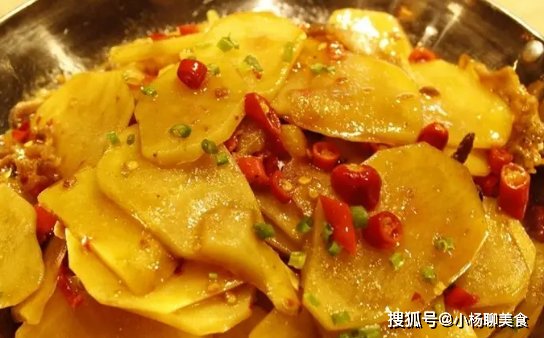 土豆片儿|干锅土豆片：不油腻，香辣味，10分钟轻松搞定，鲜香美味又下饭