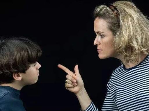 生活环境|你随口说说的这些话语,其实已深深伤害孩子,语言软暴力必须重视