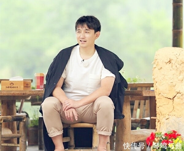 人设 黄大厨人设塌了,节目做饭又翻车,期待的烤鸡变乌鸦