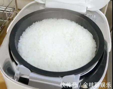 原来炒菜加水都加错了！做菜几十年了，才发现这些秘密