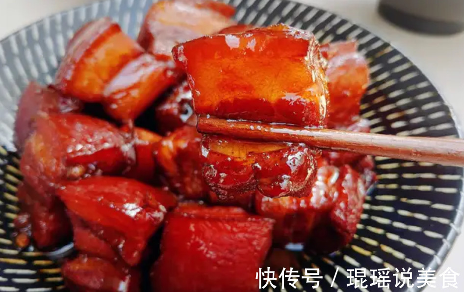 做红烧肉需要焯水吗20年厨师教你红烧肉标准做法,不学就亏了