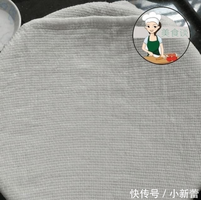 儿子看我做这饼满脸嫌弃, 出锅后争着吃, 酥脆香甜, 还怨我做少了