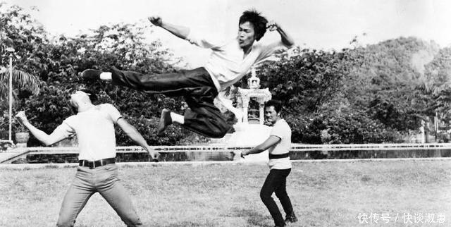 华人|华人世界再也没有比李小龙更伟大的演员