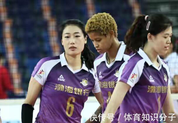 江苏女排|著名教练沈琼的点评一针见血!天津女排为何强大,李盈莹熬出来了