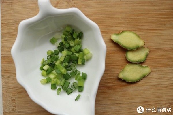 懒人最爱的吮指鸡爪，秘制配方零失败，过年多做点太受欢迎啦