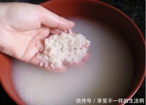 拖地时用这东西,易清洁又除菌,一周不打扫都能保持干净整洁!