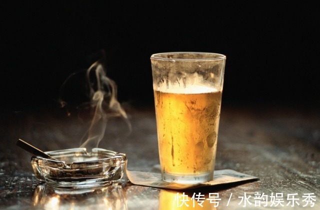 胆固醇|胆固醇高的人,医生:若想稳定血脂,这3类食物,建议少吃或不吃