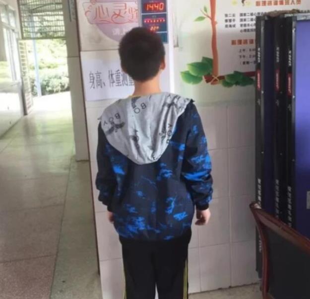 习惯|7岁男孩身高达143公分,儿科医生:这习惯很好,值得多数父母学习