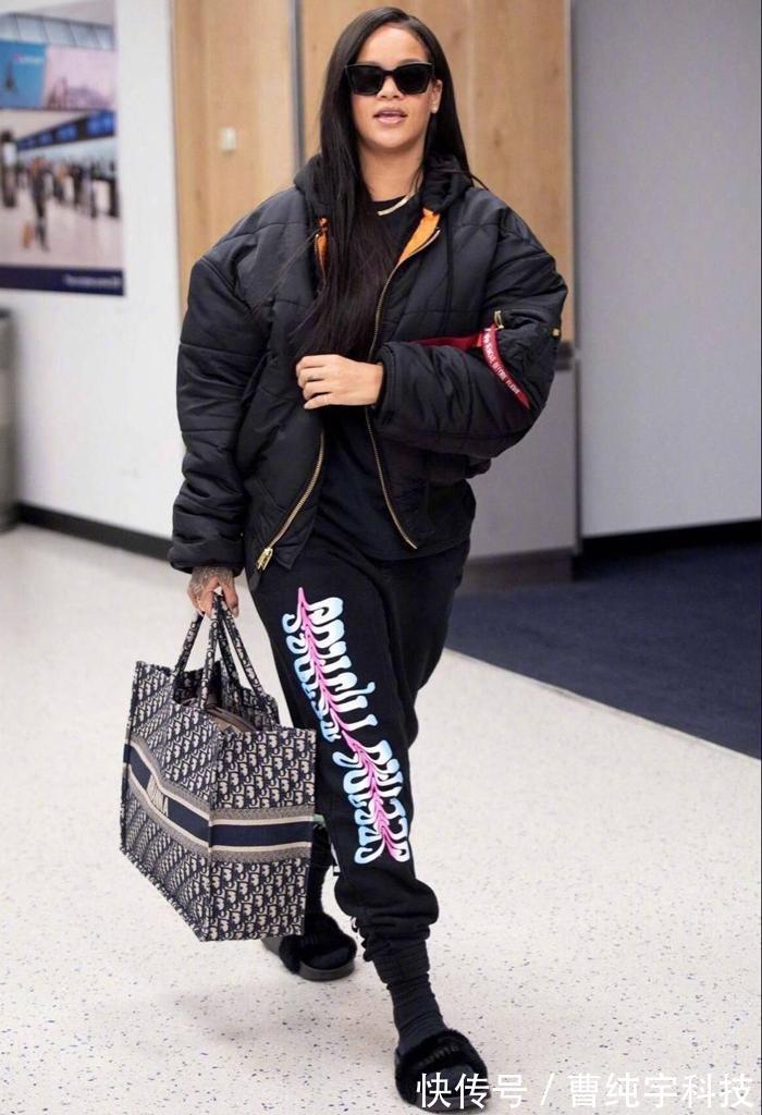 攻略 羽绒服怎么穿才不显土请收下这份穿搭攻略!轻松穿出温度与风度