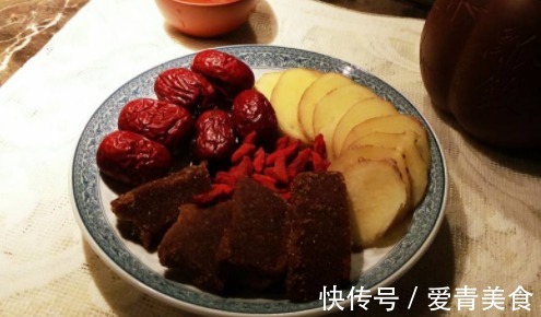 好处|夏季天热,吃生姜跟红枣有啥好处教你一个好吃做法,天天吃不够