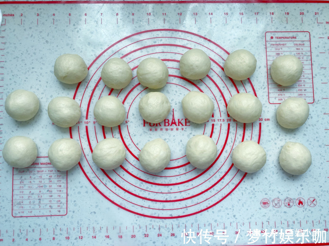 黄油|用了九年的面包配方,奶香浓郁又拉丝,做法简单,比买的好吃