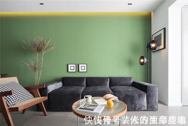 投影|121平北欧风三居室,客厅没有电视,投影的幕布居然藏在吊顶里