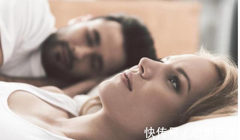 副作用|失眠睡不着了,不想吃安眠药多喝1种“安神水”,一觉到天亮