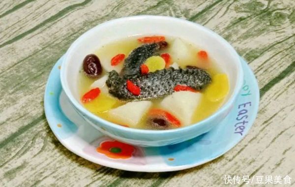 乌鸡|#我的养生日常-远离秋燥#乌鸡山药汤