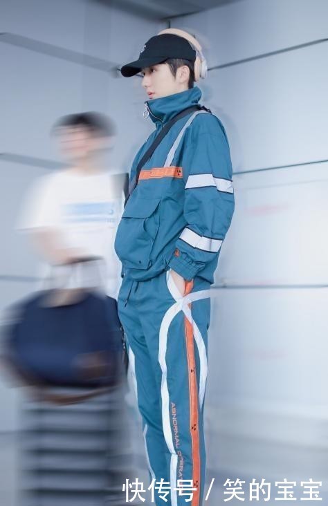 时尚|普通运动装也能穿出时尚感,体育部男朋友们的穿着,充满青春活力