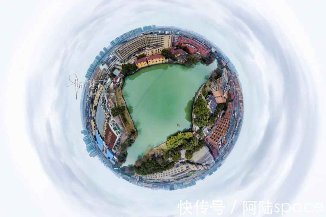 地铁4号线|在郊外,于无数酒店中间竟然发现一座禅寺,可见杭州佛文化之源远流长