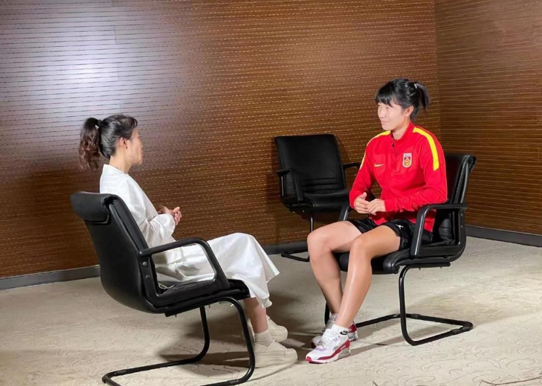王霜|铿锵玫瑰再绽放，北师大女足队员出征东京奥运会！