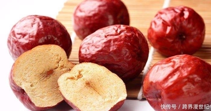 大枣|晚饭吃什么不容易失眠,晚饭吃的好晚上睡的香促进睡眠