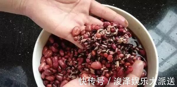 麦仁|女人气血不好,常煲一锅粥喝,食材做法简单,补血养颜不发胖