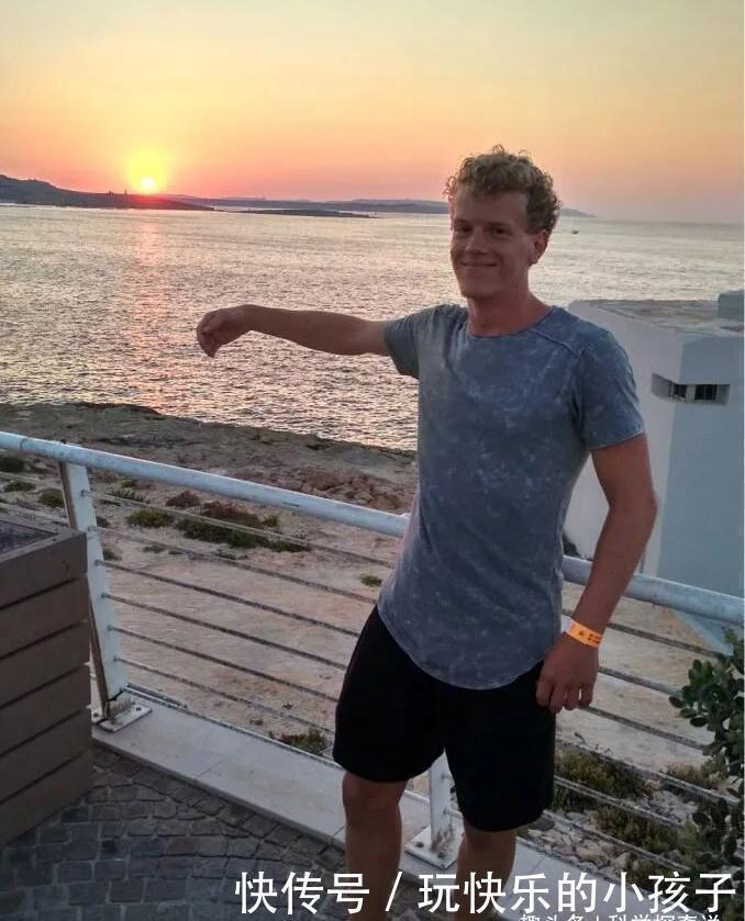 |一组P图高手修出来的搞笑照片，最后那张简直毫无PS痕迹