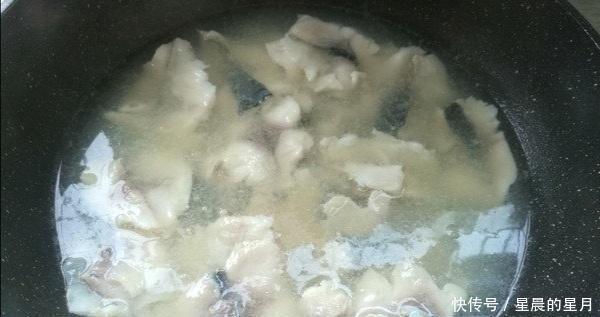 酱汁|该方必须订购水煮鱼,你想扔鱼骨吗再加一勺这种酱汁