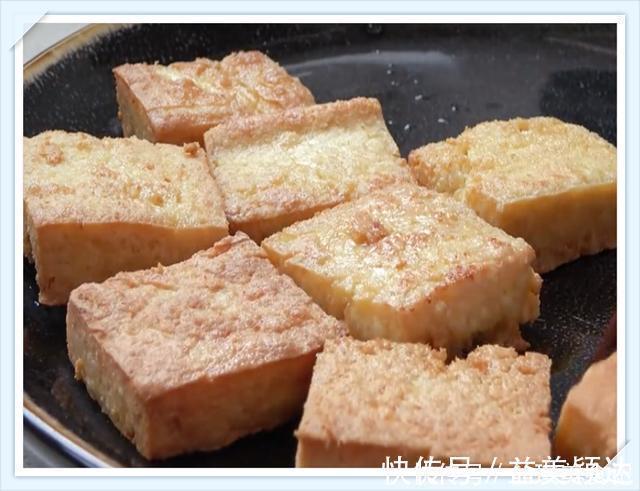 五花肉别红烧了，不用油不加水，不熬糖色，出锅吃得连汤汁都不剩