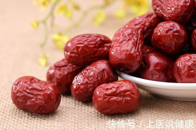 苹果|皱纹“害怕”的4种食物,女生常吃,助于滋润肌肤,养气色