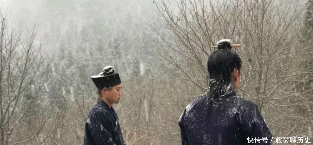 梅花|明朝一位道士见到山中的梅花,独自傲立于雪中,写下一首咏梅诗!