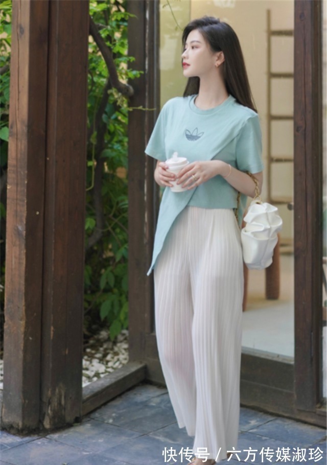 显白 2021下半年的“流行色”太高级了,显白衬肤飙气质,黑黄皮都