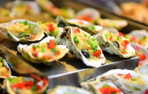 自助餐|自助餐价值最高的4种“隐形贵菜”,一般很少人拿,老板见了都心疼