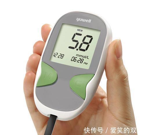 胰岛细胞|吃黄瓜可以降血糖？医生提醒：少吃这3种家常菜，血糖或能慢慢降