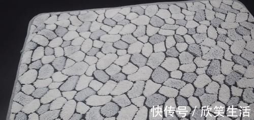 污渍|无论地垫多脏多旧,立马学会这窍门,污渍灰尘自动脱落,太实用了