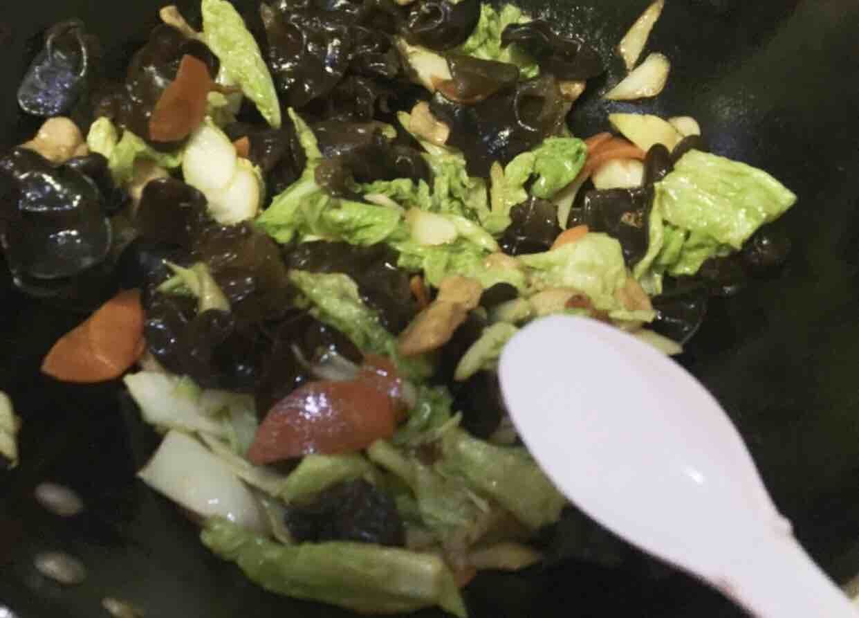 日本人眼中的“长寿菜”，每家都有但不重视，含钙量比骨头还高