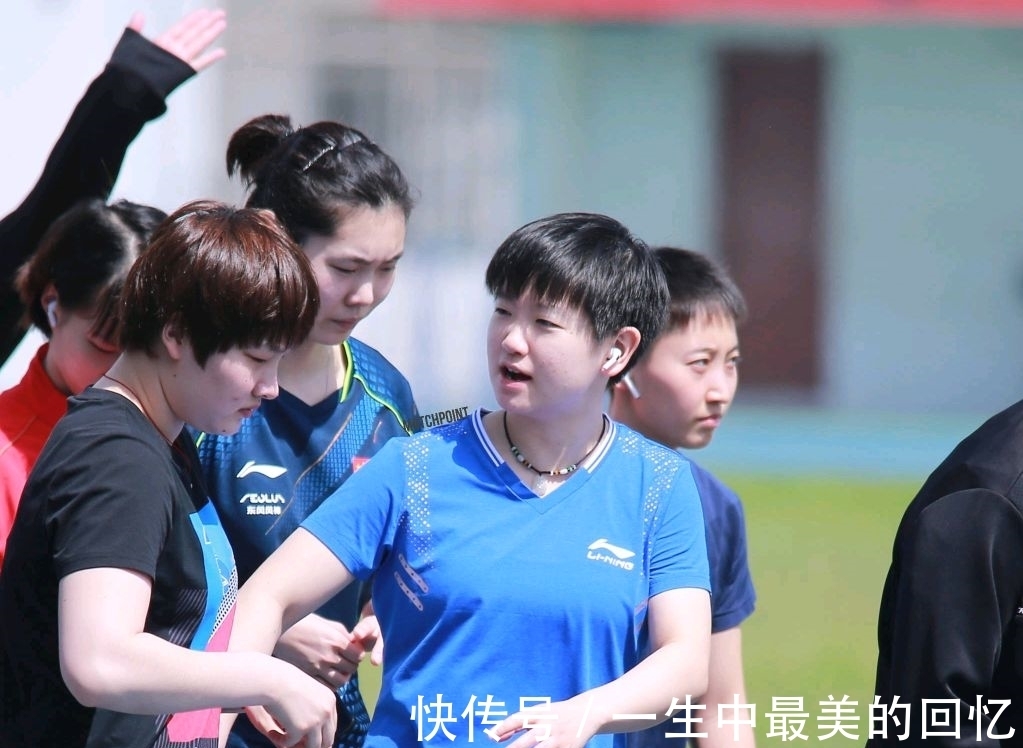 王曼昱|孙颖莎是线性思维,讲究传承,王曼昱更加讲究弹性思维