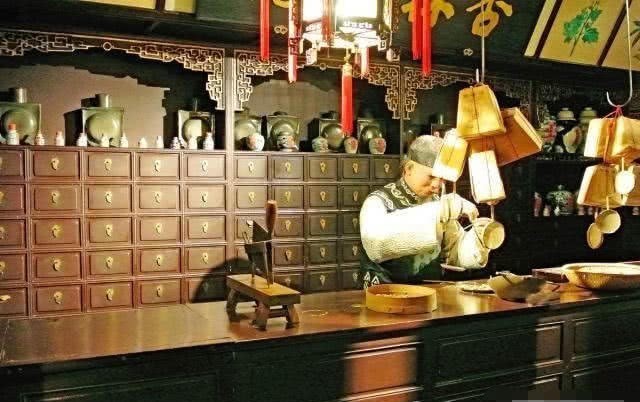  中国最后一位御医，入狱28年后行医济世，将秘方无偿上交国家！