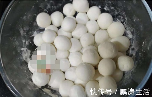 冷天,给儿子做了这早餐,当饭又当菜,吃它能量满满