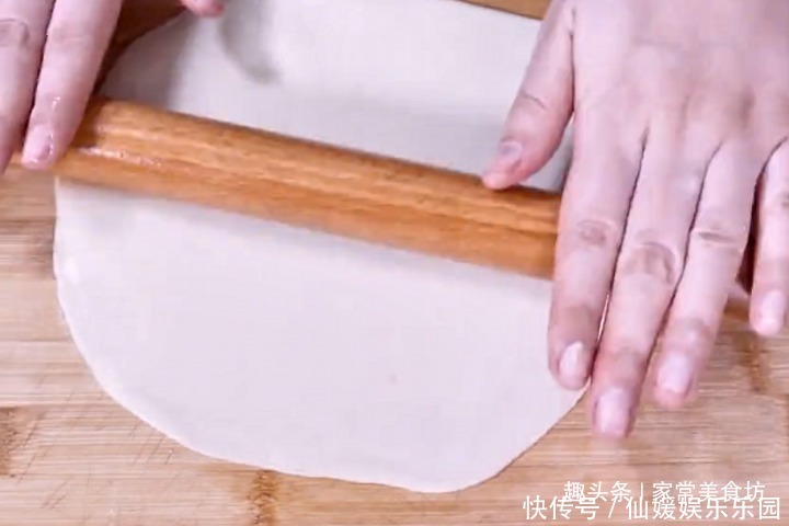 金黄|糯米最好吃做法,咸香味美,金黄酥脆,是主食也是零食,比肉都香