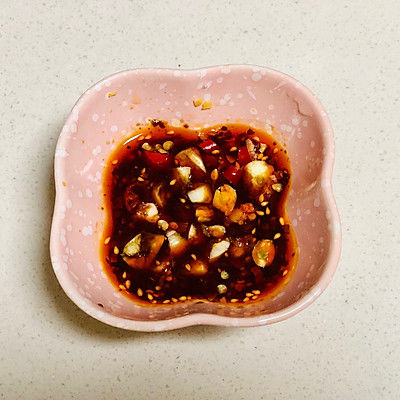 酸辣凉拌鸡腿肉