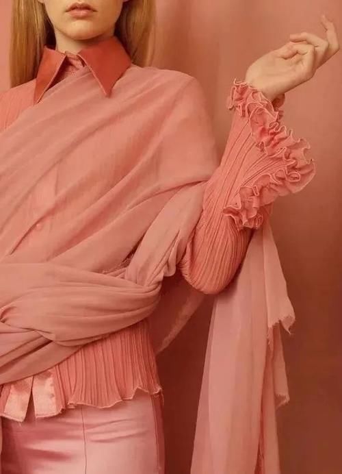 2021春季流行穿“浪漫色”！显白又时髦，真的美爆了