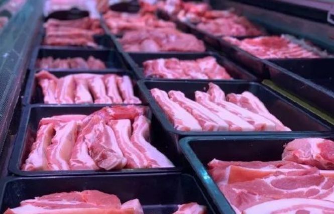 超市囤购东西,买猪肉时专挑4个部位,口感好做菜香,不怕被忽悠