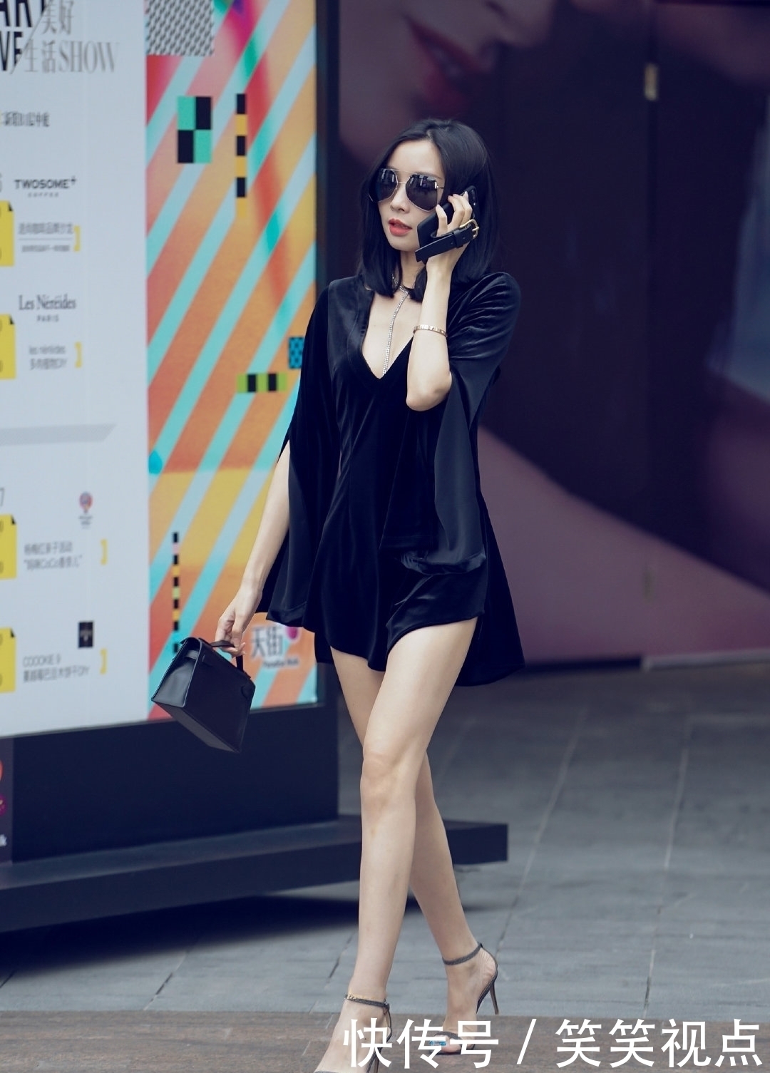 上衣|街拍:吊带蕾丝上衣搭配一副墨镜气场十足,十分具有时尚玩味气息