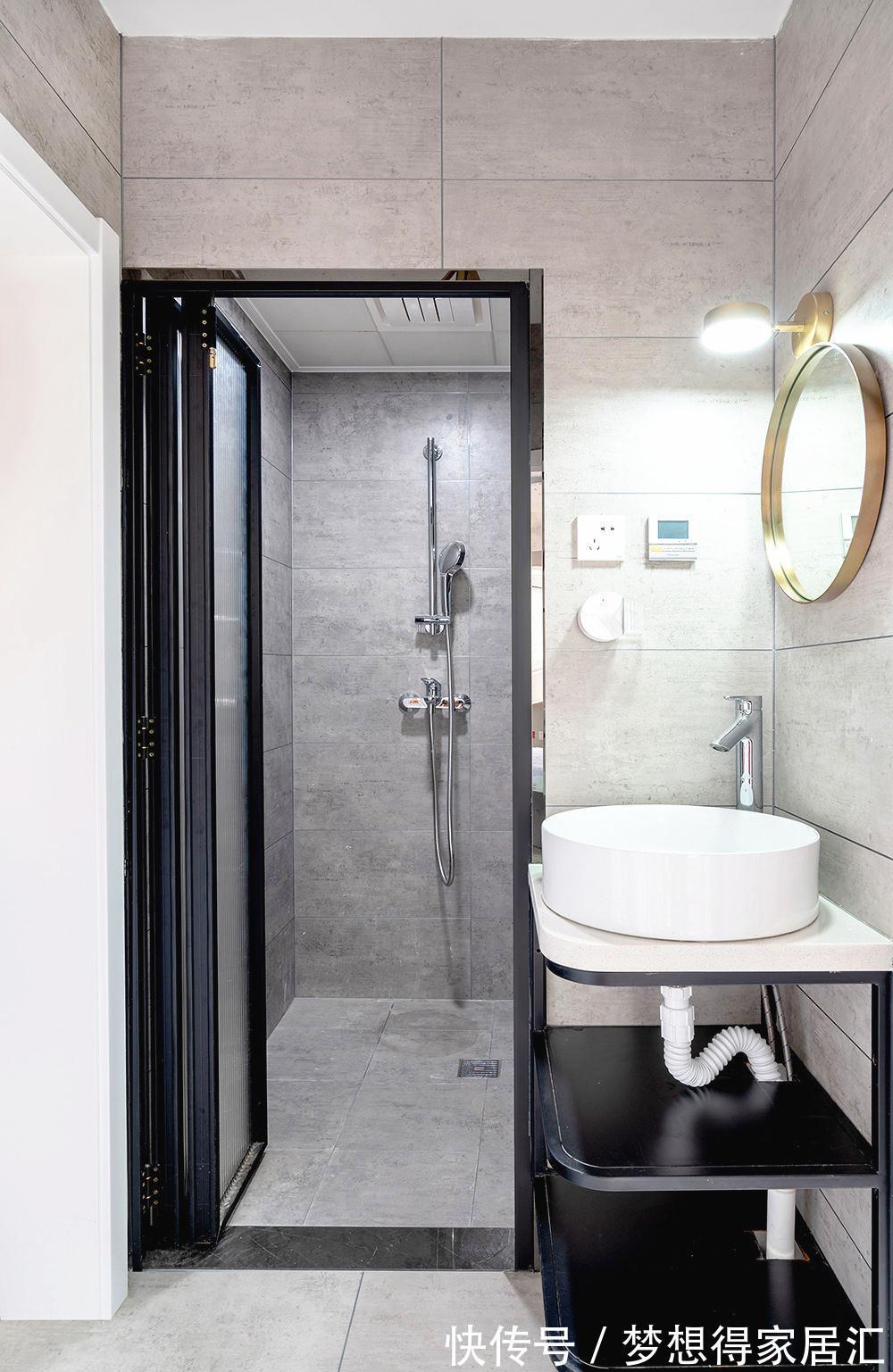 榻榻米|我对家的期盼，都藏进这60㎡的小蜗居当中，面积不大功能却很齐全