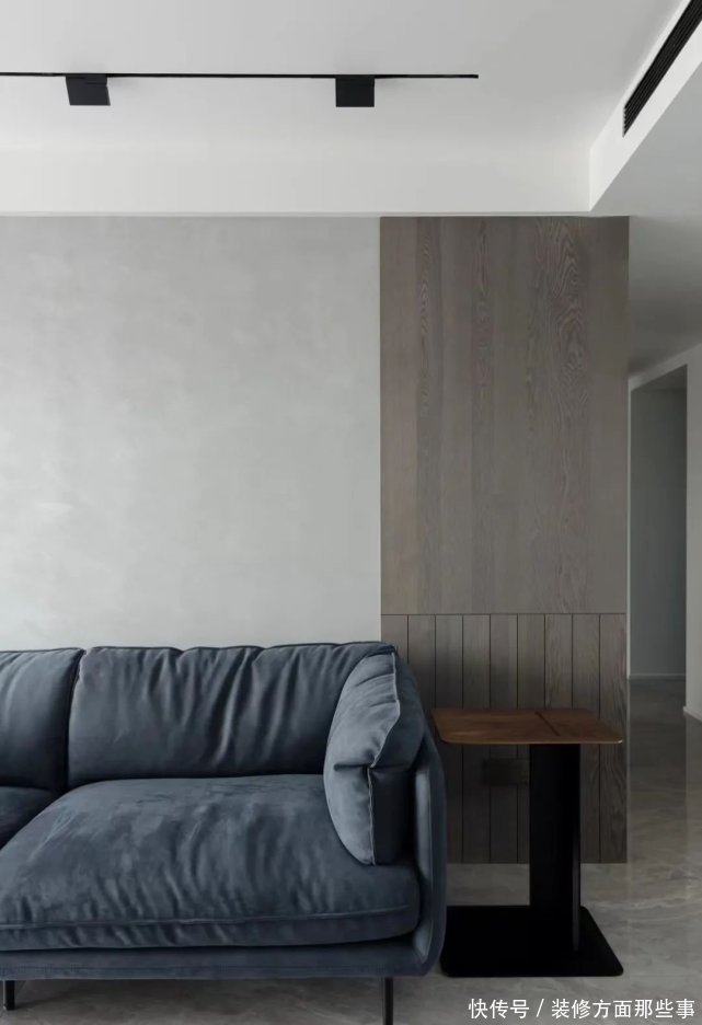 深木色|收纳美观两不误!114㎡四口之家,她家木柜暗藏这些玄机!